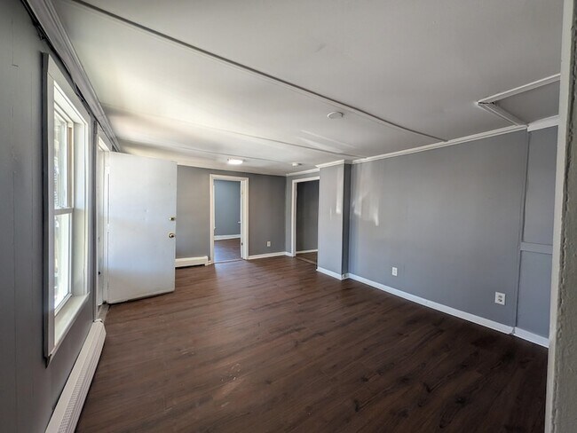 Foto del edificio - 13-15 Walnut Street Unit 3