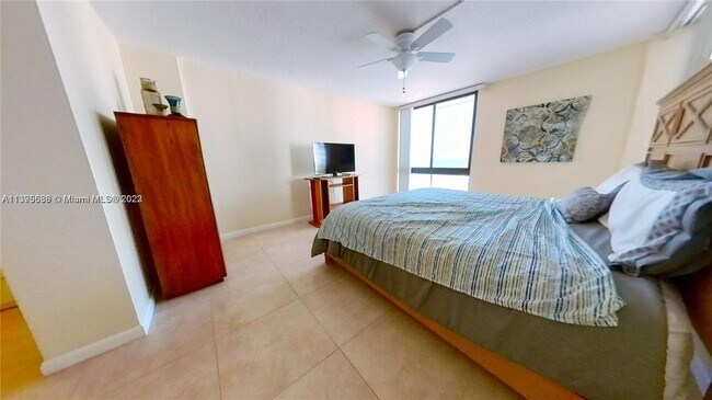 Building Photo - 1600 S Ocean Dr