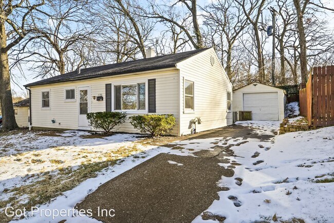 Foto del edificio - 3 br, 1 bath House - 7780 Williams court