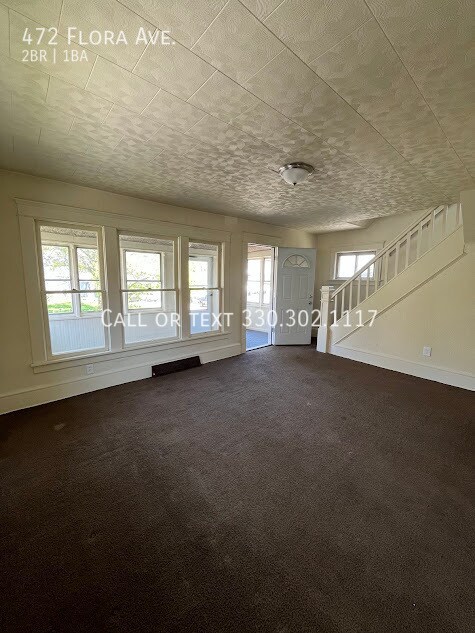 Building Photo - 472 Flora Ave