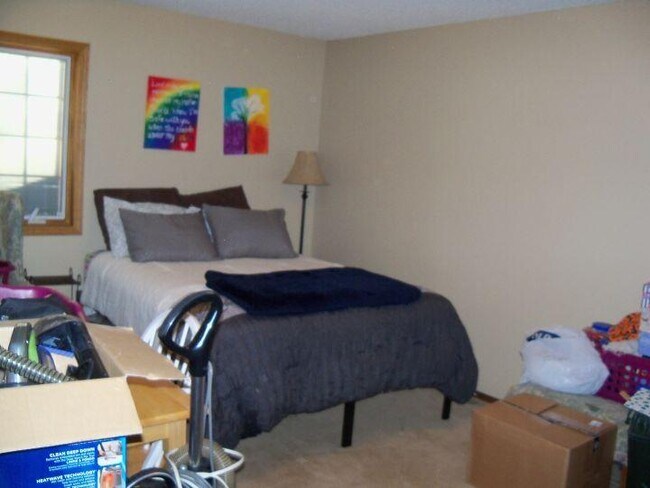 Building Photo - 4 bedroom in Billings MT 59101