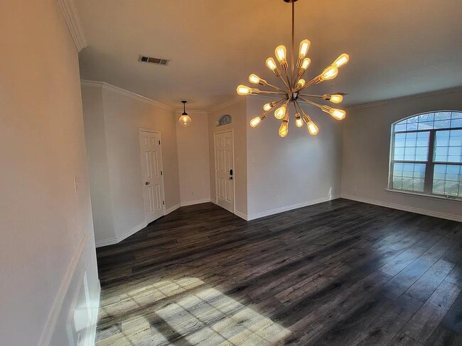 Photo - 1923 Chandler Ln House