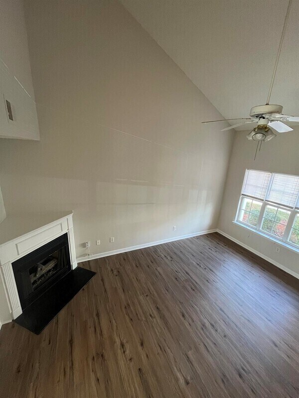 Building Photo - 11750 Blue Tick Ct