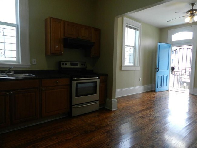 Building Photo - 2615 Palmyra Ave
