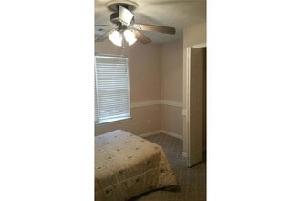 Building Photo - 908 Waverly Hills Ct