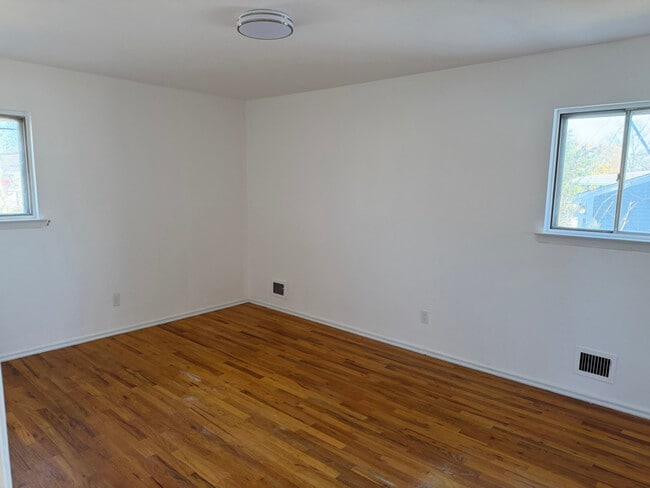 Foto del edificio - 280 Pemaco Ln