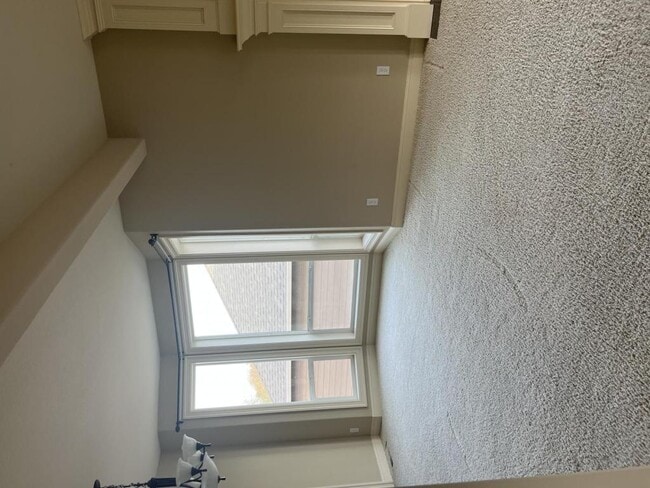 Foto del edificio - 15715 SE Bybee Dr