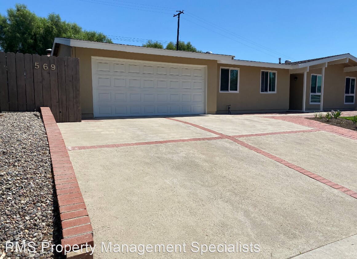 Primary Photo - 3 br, 2 bath House - 569 E Gainsborough Rd