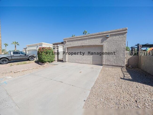 Foto del edificio - 619 E Jensen St