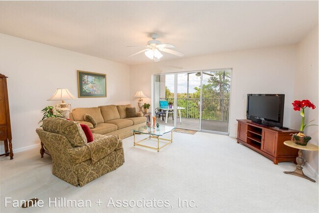 Building Photo - 2 br, 2 bath House - 1150 Carmel Circle #506