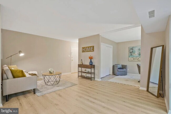 Building Photo - 7759 Donnybrook Ct