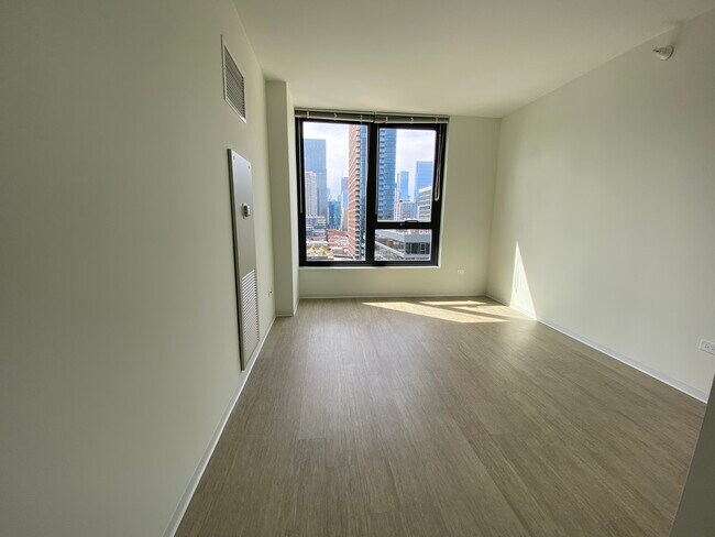 Foto del edificio - 701 N Wells St