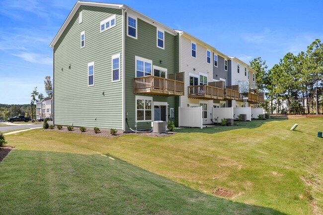 Foto del edificio - 2114 Kettle Falls Station