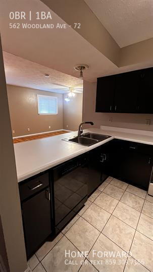 Photo - 562 Woodland Ave Apartment