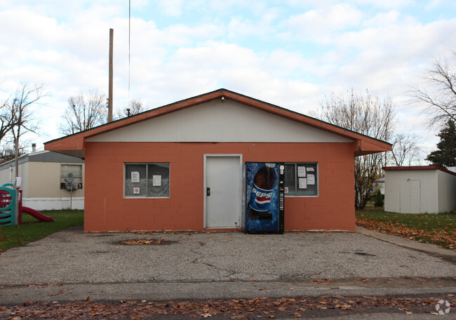 Foto del edificio - Maple Knoll Mobile Home Park