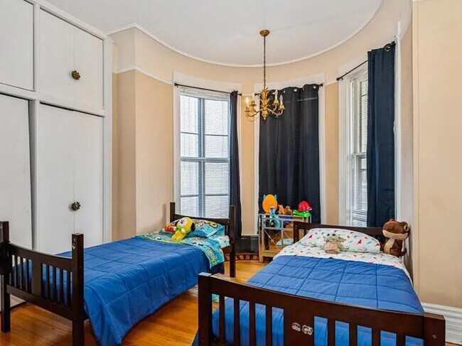 Foto del edificio - 420 N Marion St