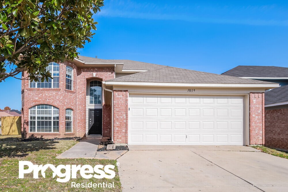 1019 Carlisle Dr, Arlington, TX 76017 House Rental in Arlington, TX