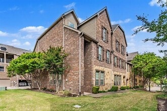 Building Photo - 4205 Riverview Dr