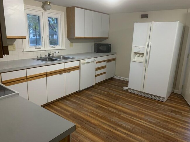 Kitchen - 14 Arthur St