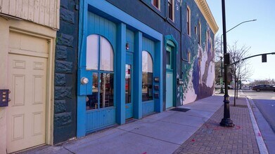 Building Photo - 40 N Freedom Blvd