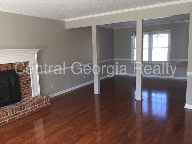 Foto del edificio - 284 Kite Lake Rd