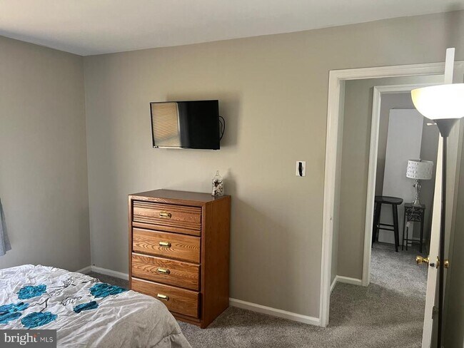 Foto del edificio - 69 Hampshire Rd