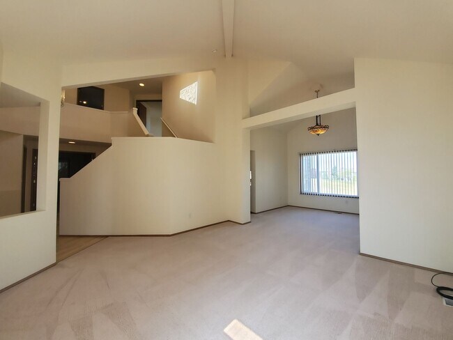 Foto del edificio - 4-Bedroom, 2.5-Bath located in Horn Rapids...