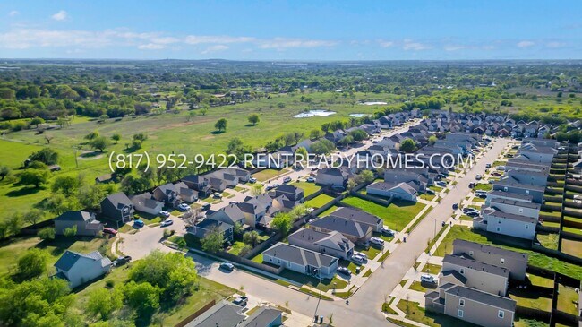 Foto del edificio - 1508 Pine Ln
