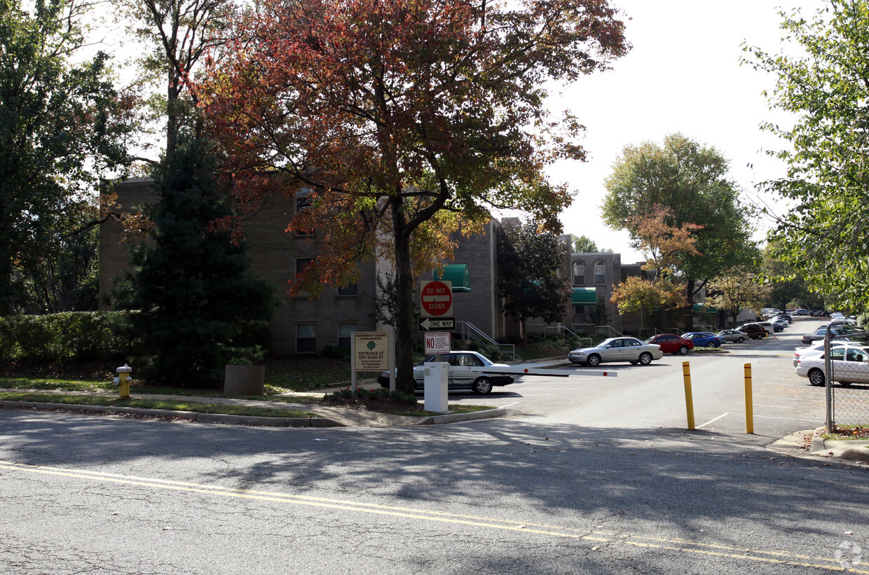 Building Photo - Canterbury Square Condominium