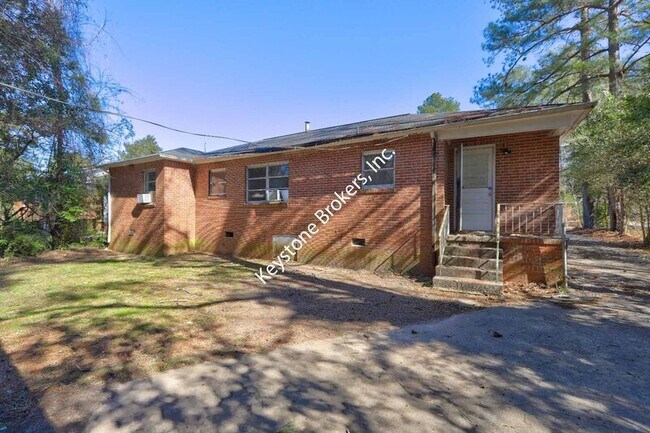 Building Photo - 1169 Lamont St