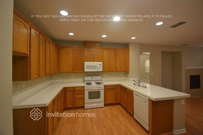 Foto del edificio - 10235 Juliana Way