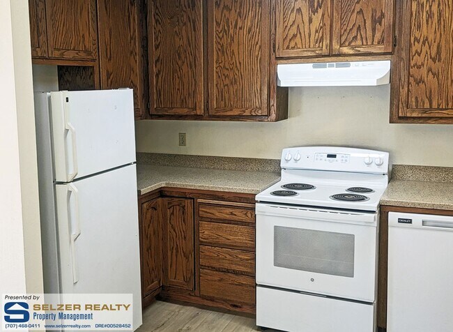 Building Photo - 1598 Padula Dr
