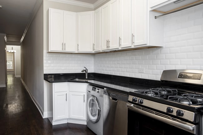 Photo - 943 Judson Ave Apartment