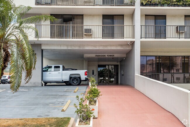 Building Photo - Parkside Tower