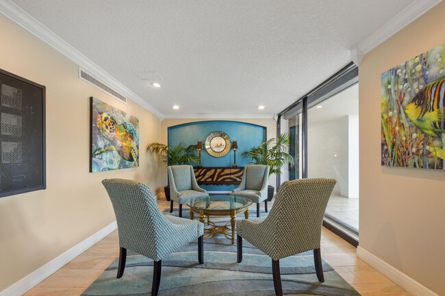 Foto del edificio - 1200 Marine Way