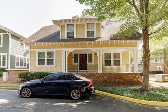 Building Photo - 490 S Barnett Shoals Rd