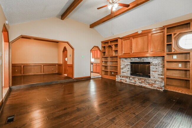 Foto del edificio - 11225 Glendover Ct
