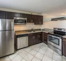 Foto del edificio - 140 N Beacon St