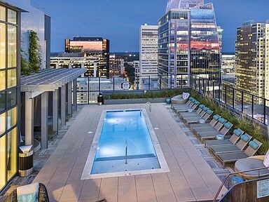 Foto del edificio - 225 S Poplar St