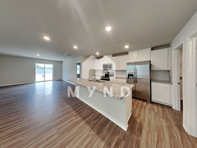 Building Photo - 5140 Spring Breeze Blvd
