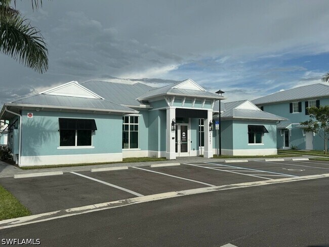 Foto del edificio - 26351 Coco Cay Cir