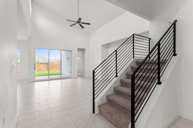 Foto del edificio - 7201 Garnet Mill Ln