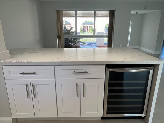 Foto del edificio - 9200 SW 54th St