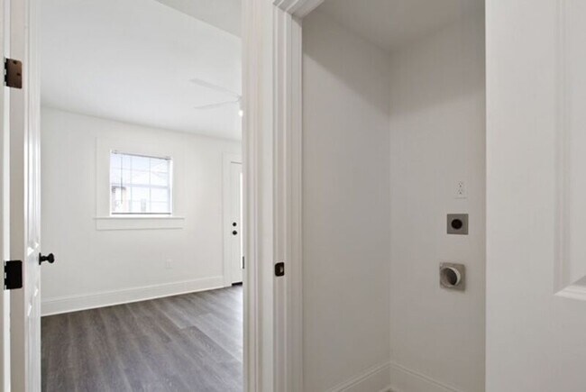 Foto del edificio - 3422 Lasalle St