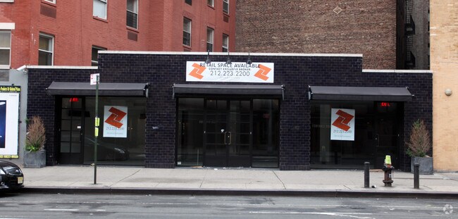 Building Photo - 345 W 13th St