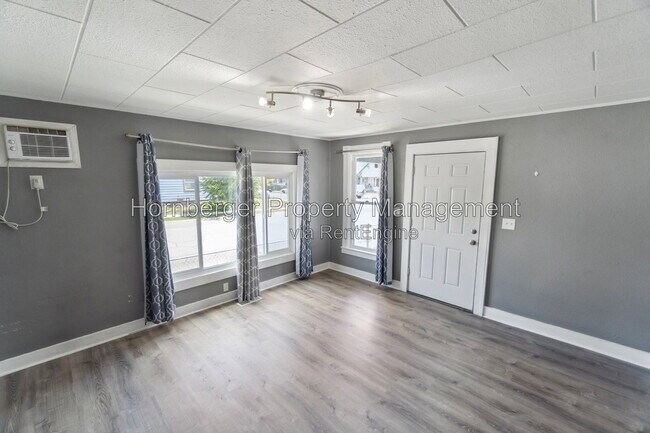 Foto del edificio - 2702 W Boone Ave