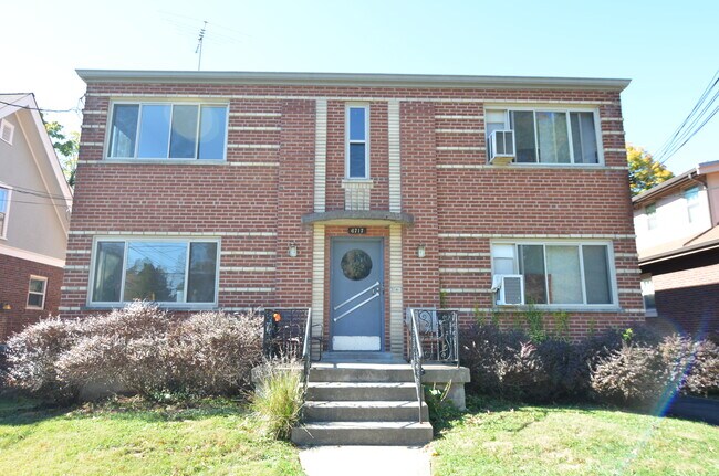 Foto del edificio - 6717 Belkenton Ave