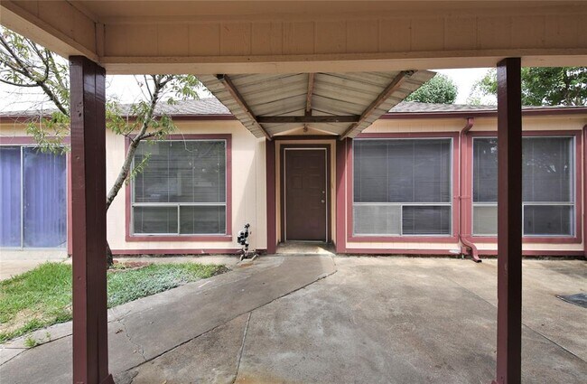 Foto del edificio - 11811 S Youngwood Ln