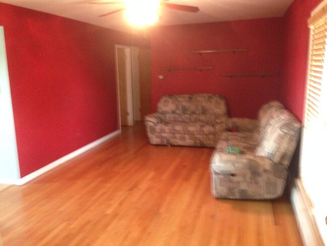 Other half of living room - 10805 S Pulaski Rd