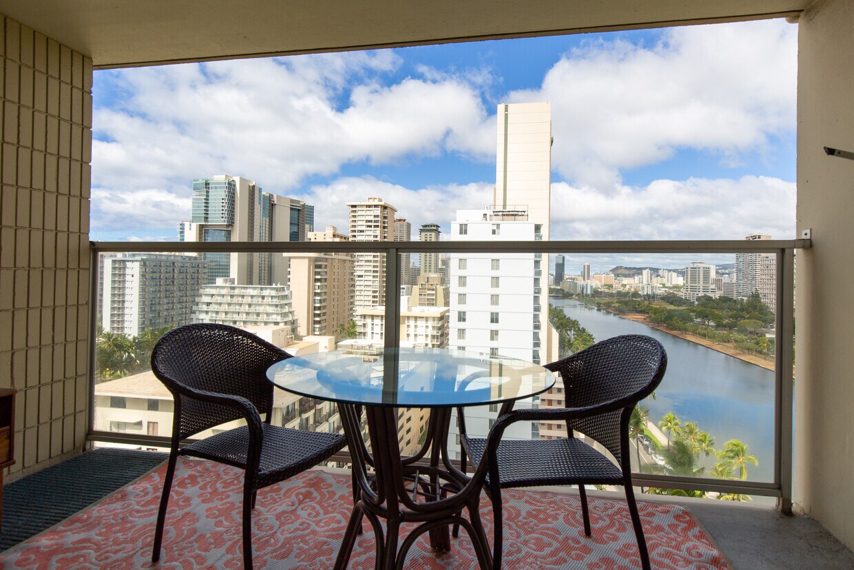 445 Seaside Ave Unit 1702, Honolulu, HI 96815 Condo for Rent in
